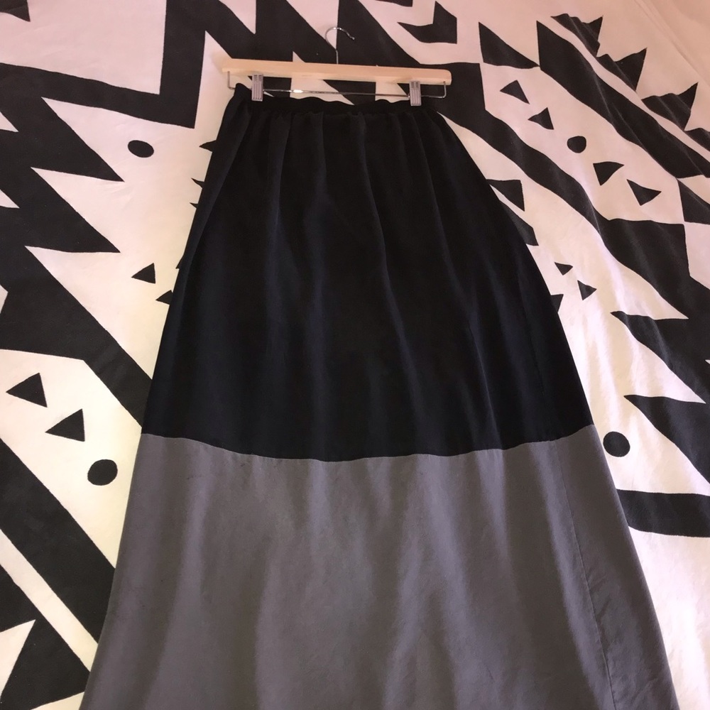 Alice and Olivia Silk 2-Tone Skirt Size 4-6